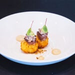 Uno de los platos en miniatura de Tony García Espacio Gastronómico