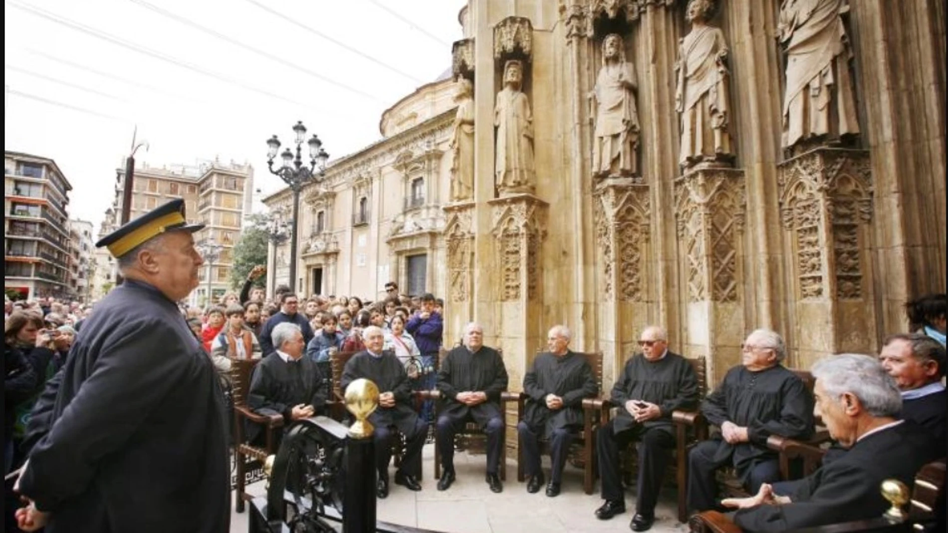 El Tribunal de las Aguas se reúne todos los jueves