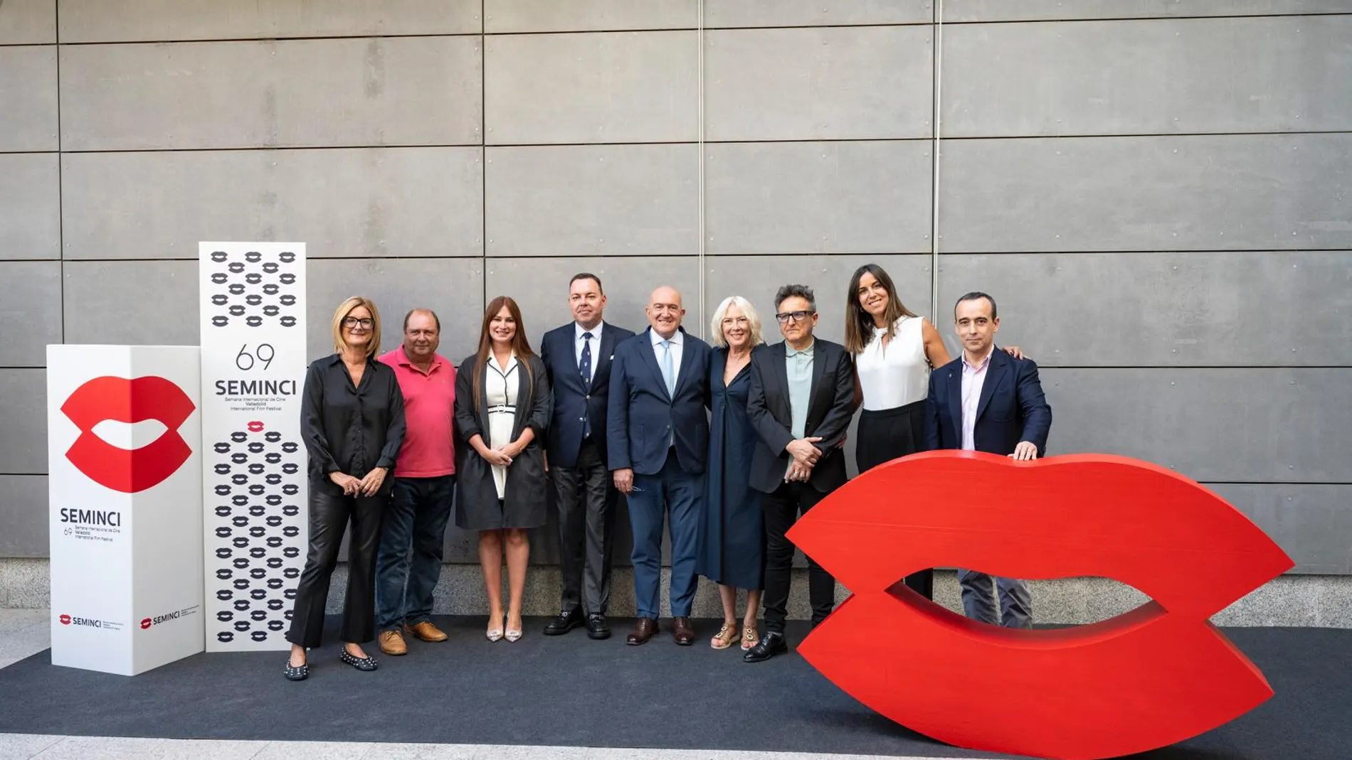 El alcalde de Valladolid, Jesús Julio Carnero, presenta en Madrid la Seminci, junto a las autoridades y los responsables de las entidades colaboradoras