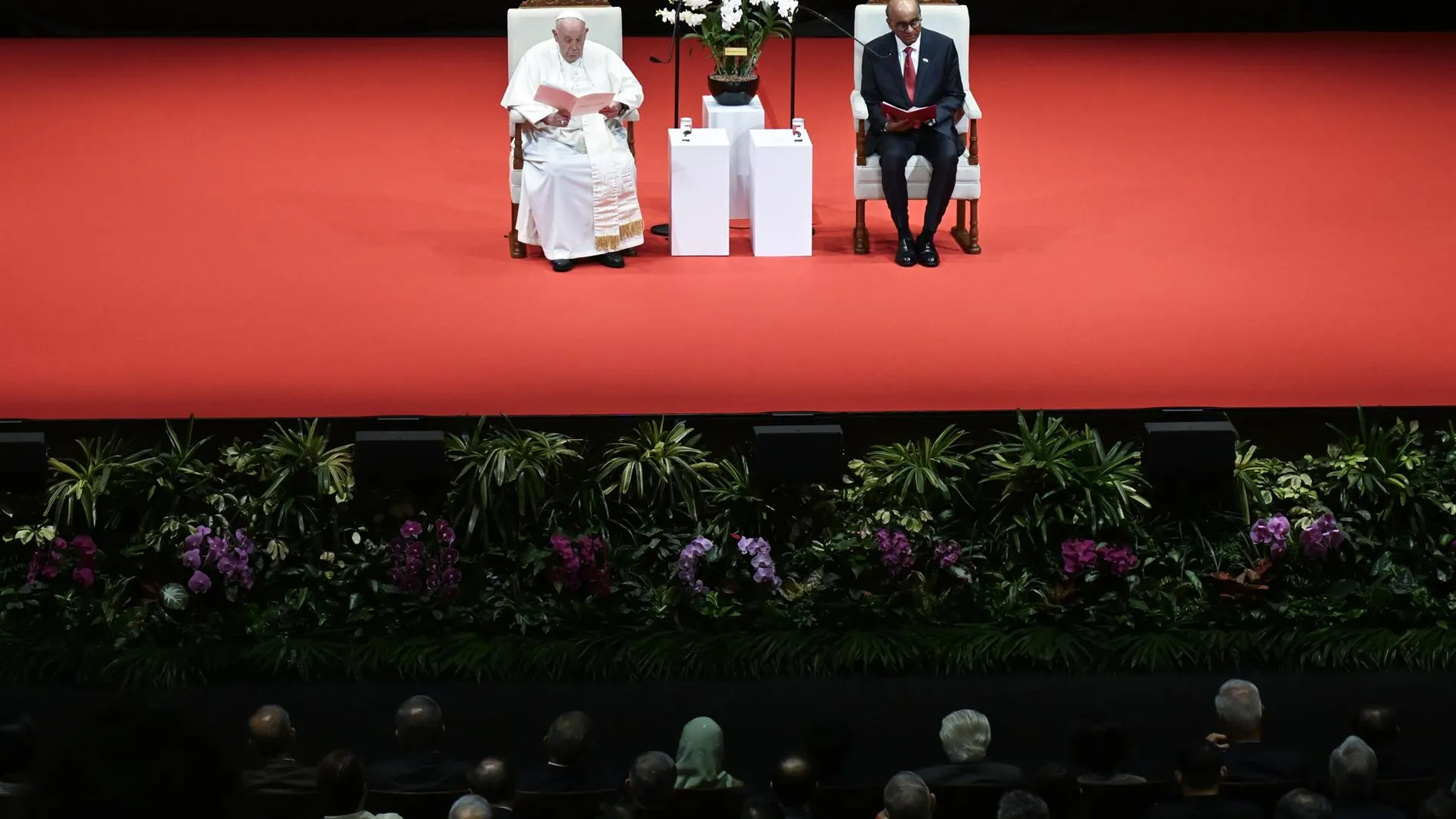 El Papa elogia los rascacielos de Singapur, "símbolos del desarrollo" que hablan de "un amor que construye"