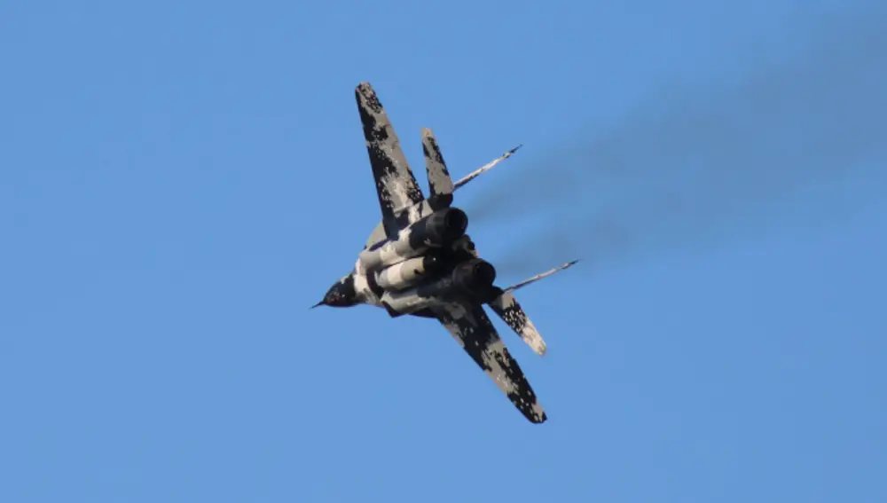 El Mig-29UB de Jared Isaacman en 2023.