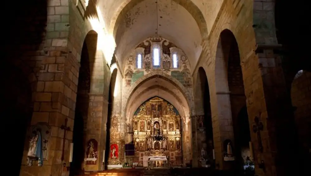 Interior de la iglesia.
