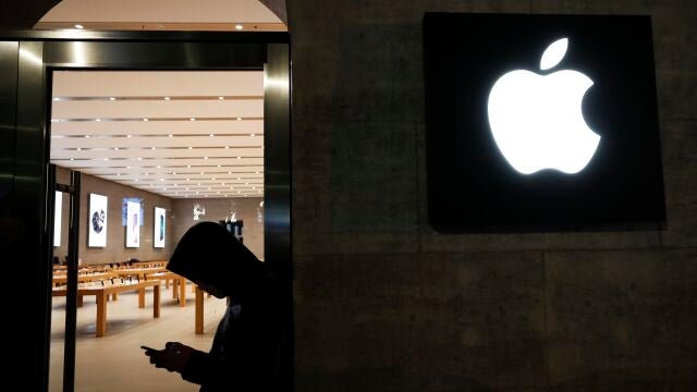 Una nueva cara para PlayStation y otros clics tecnológicos en América: ... y llegó el 'inteligente' iPhone 16