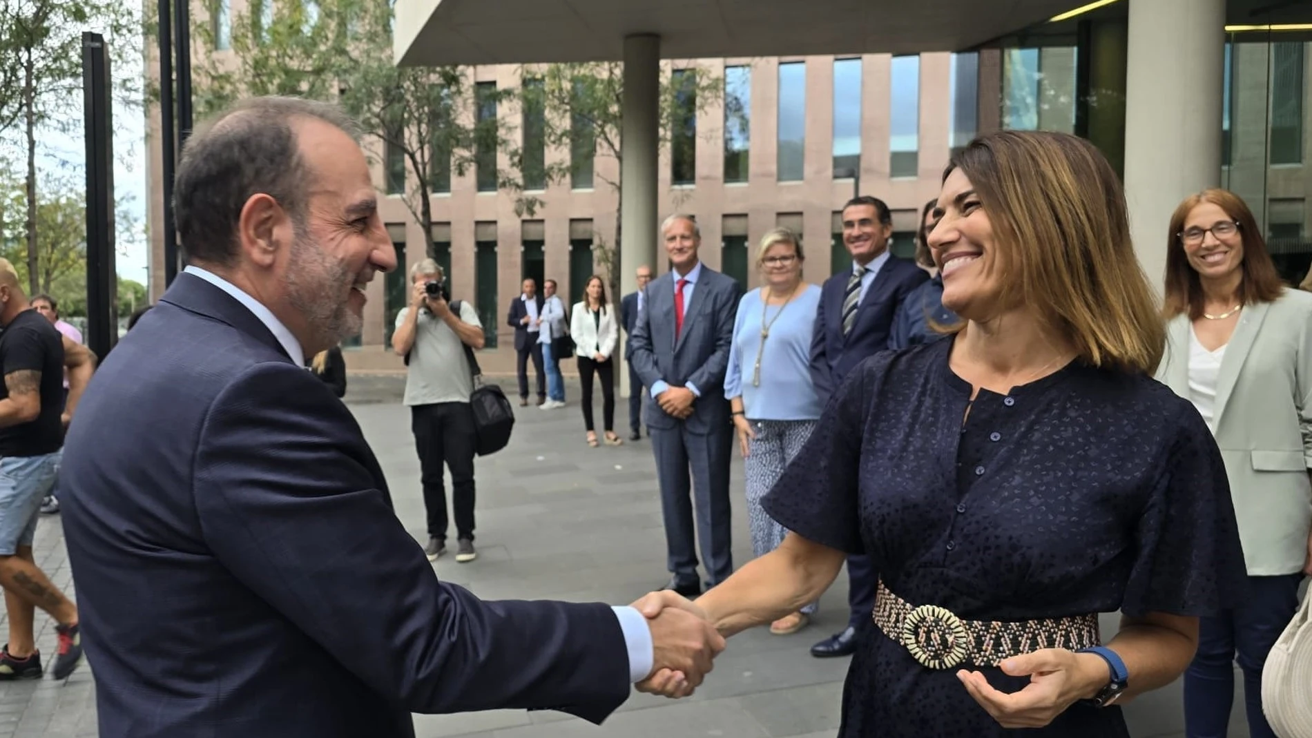 El conseller de Justicia, Ramon Espadaler, y la jueza decana de Barcelona, Cristina Ferrando, en la Ciutat de la Justícia de Barcelona REMITIDA / HANDOUT por CONSELLERIA DE JUSTICIA Fotografía remitida a medios de comunicación exclusivamente para ilustrar la noticia a la que hace referencia la imagen, y citando la procedencia de la imagen en la firma 12/09/2024