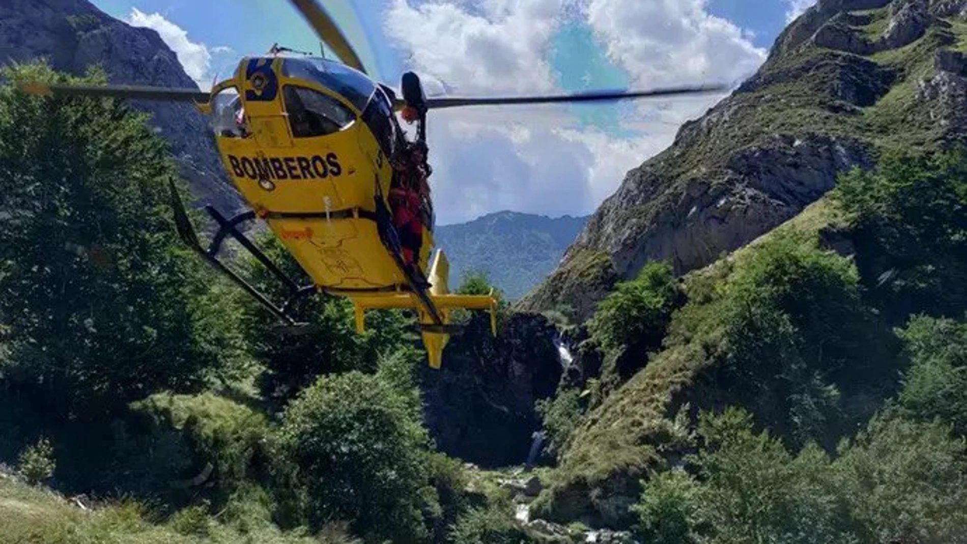 Un rescate de montaña en Aller, en una imagen de archivo. - SEPA - Archivo
