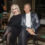 Alaska junto a Boris Izaguirre.