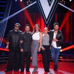 Eva González presenta la nueva edición rodeada de cuatro rostros muy conocidos, Antonio Orozco, Luis Fonsi, Malú y Pablo López