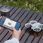 Poder usar el móvil com mando es lo que hace del Neo un gadget tan lúdico
