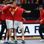 El equipo español celebra la victoria ante Australia