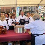 El delegado del Gobierno, Nicanor Sen, participa en la XXI Feria Agroalimentaria y Alubiada de La Bañeza (León)