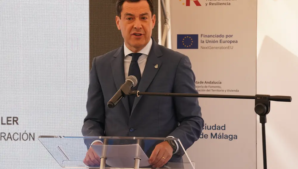 La ministra Isabel Rodríguez y el presidente Juanma Moreno colocan la primera piedra del proyecto de viviendas Lagoom Living