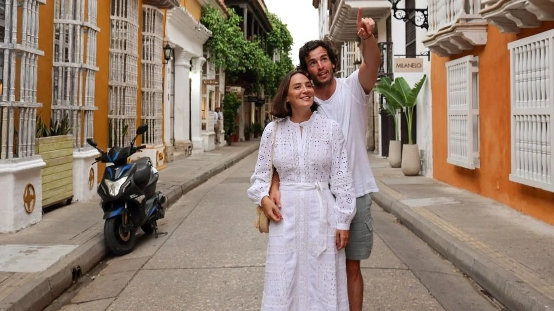 Tamara Falcó junto a Íñigo Onueva.