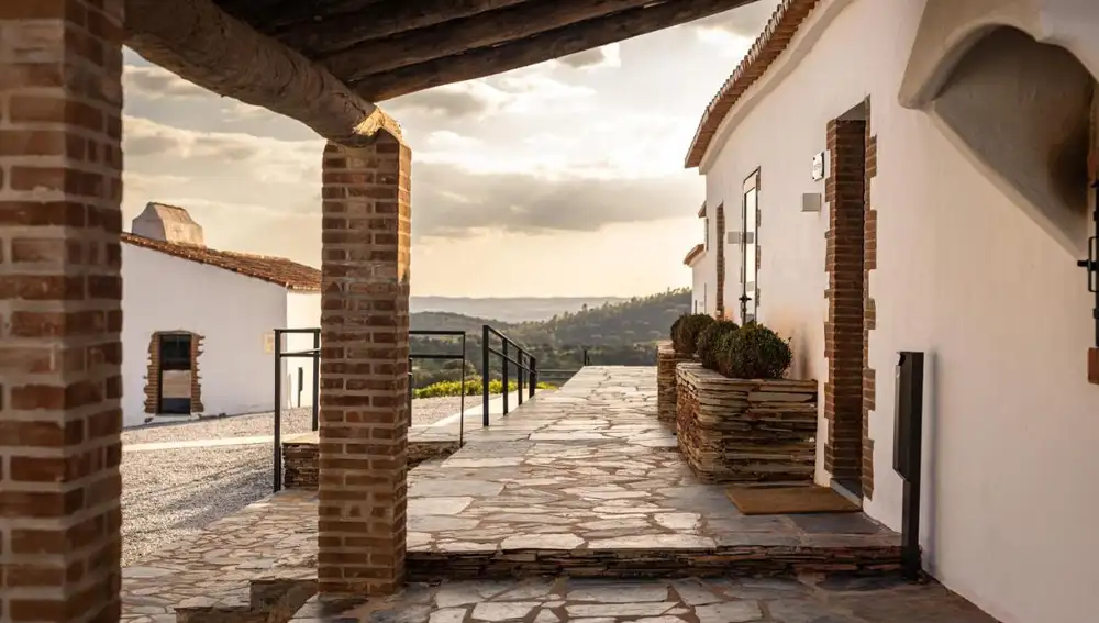 Se ha tratado de preservar arquitectónicamente la historia y el legado de esta antigua casa agrícola y ganadera