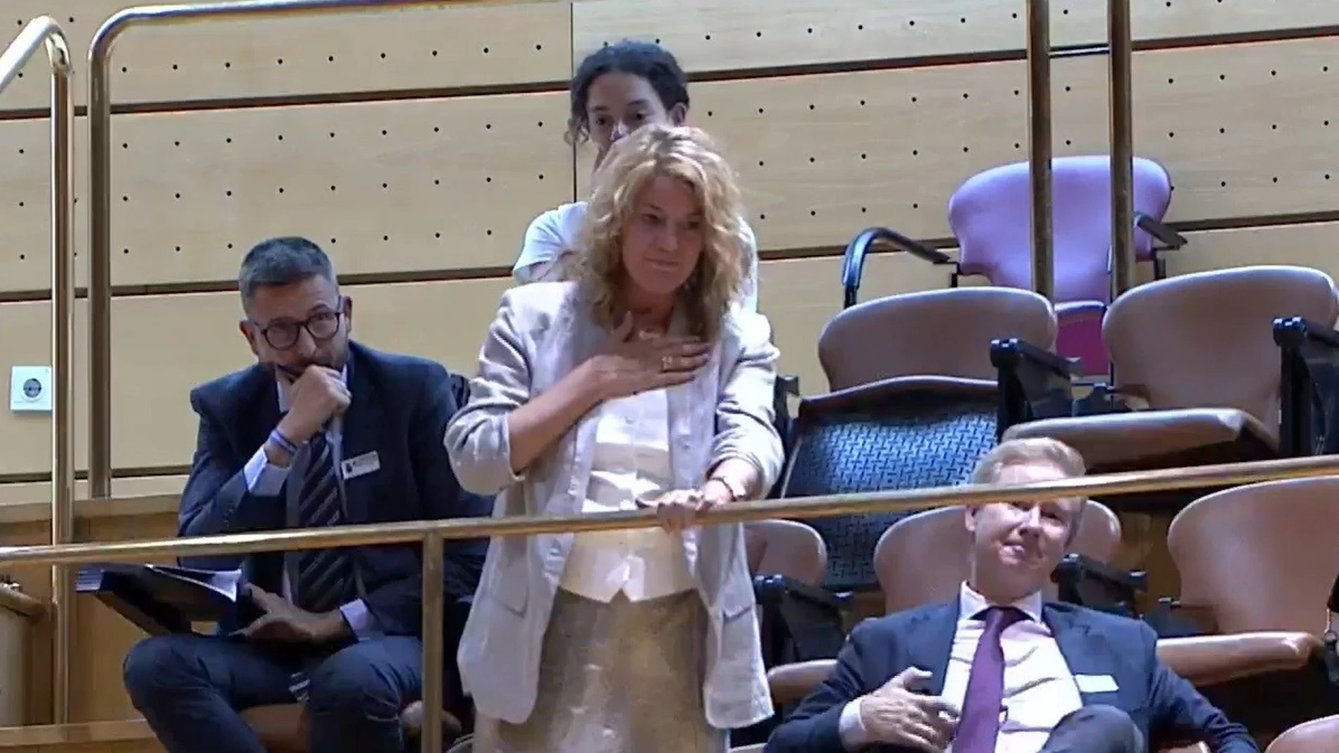La alcaldesa de Huelva, Pilar Miranda, en el Senado