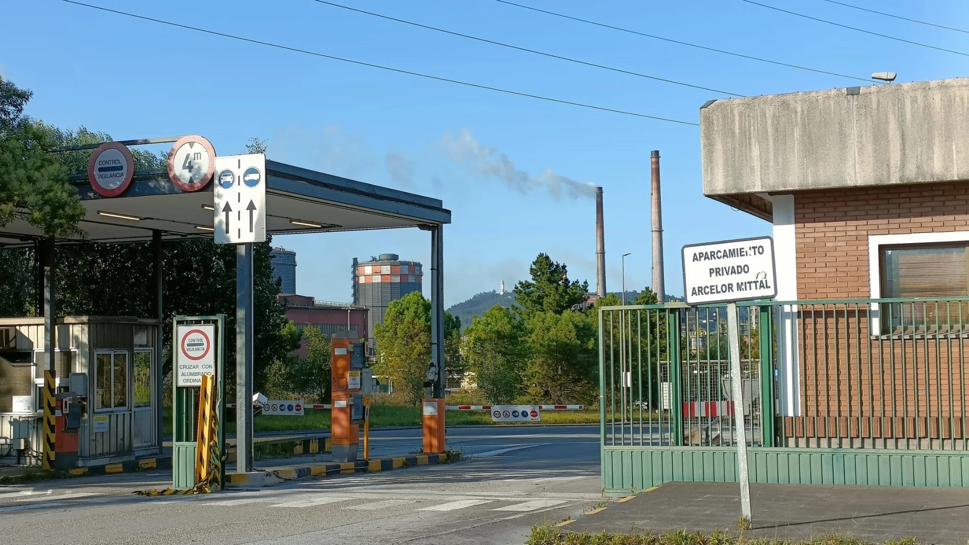 Entrada de Sotiello de la factoría gijonesa de ArcelorMittal. EUROPA PRESS 17/09/2024