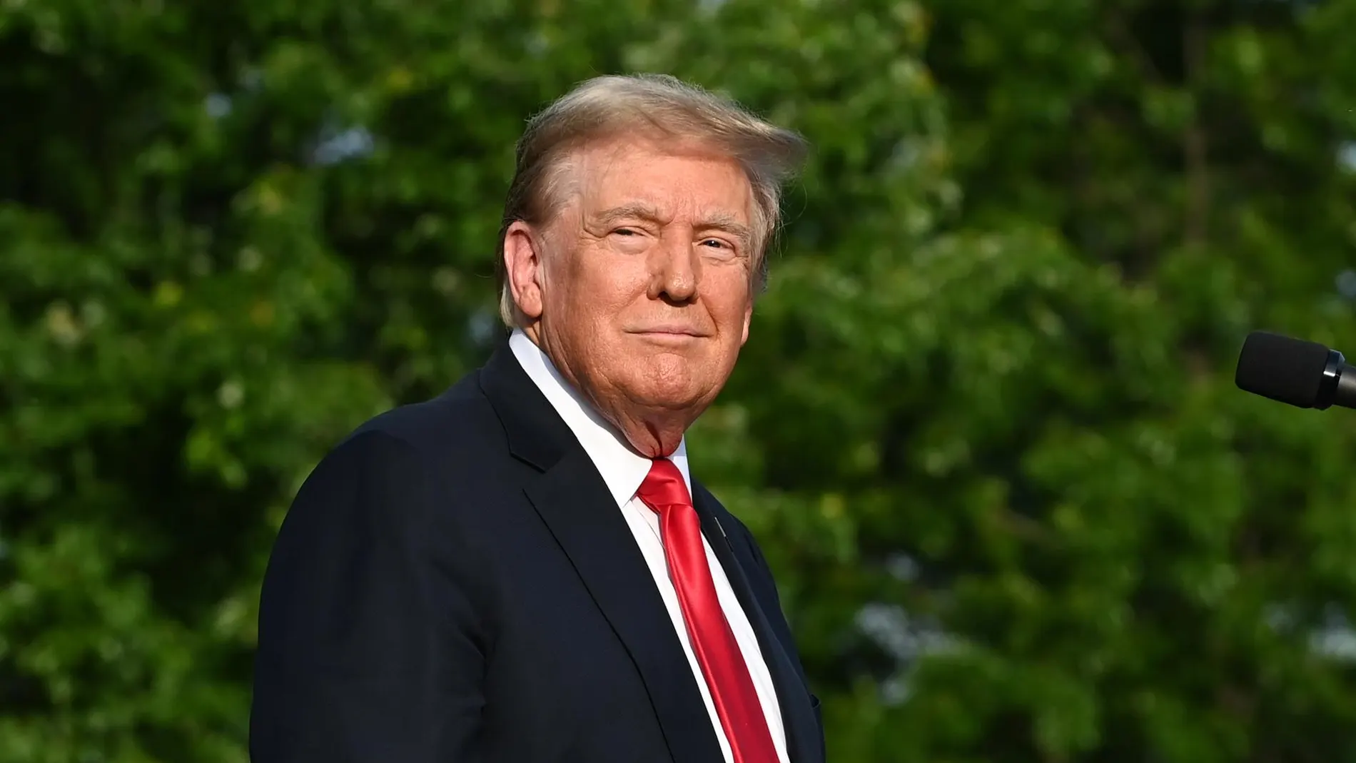EEUU.- El director del Servicio Secreto dice que el sospechoso del ataque a Trump no llegó a abrir fuego