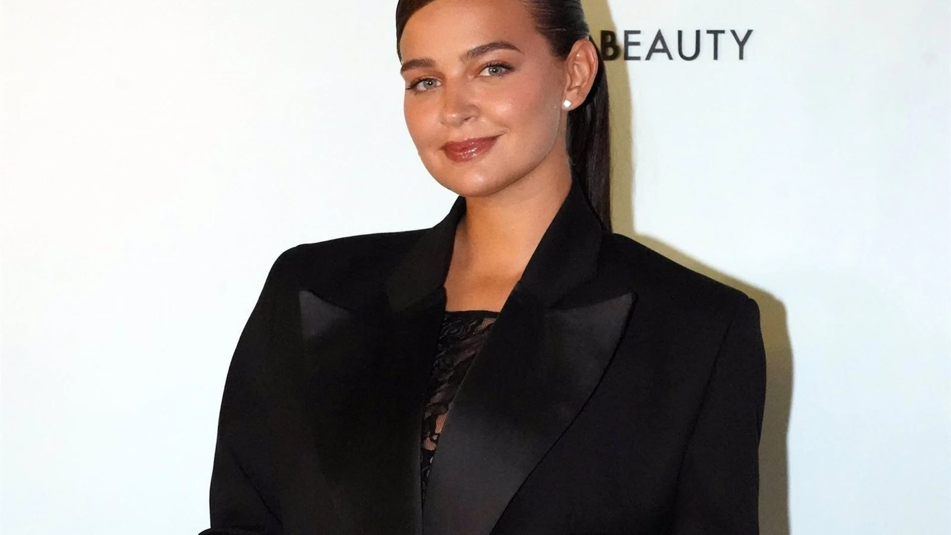 Laura Escanes se reafirma en su reproche a Álvaro de Luna tras confesar que está "hasta los huevos"