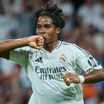 Endrick celebra su gol al Stuttgart