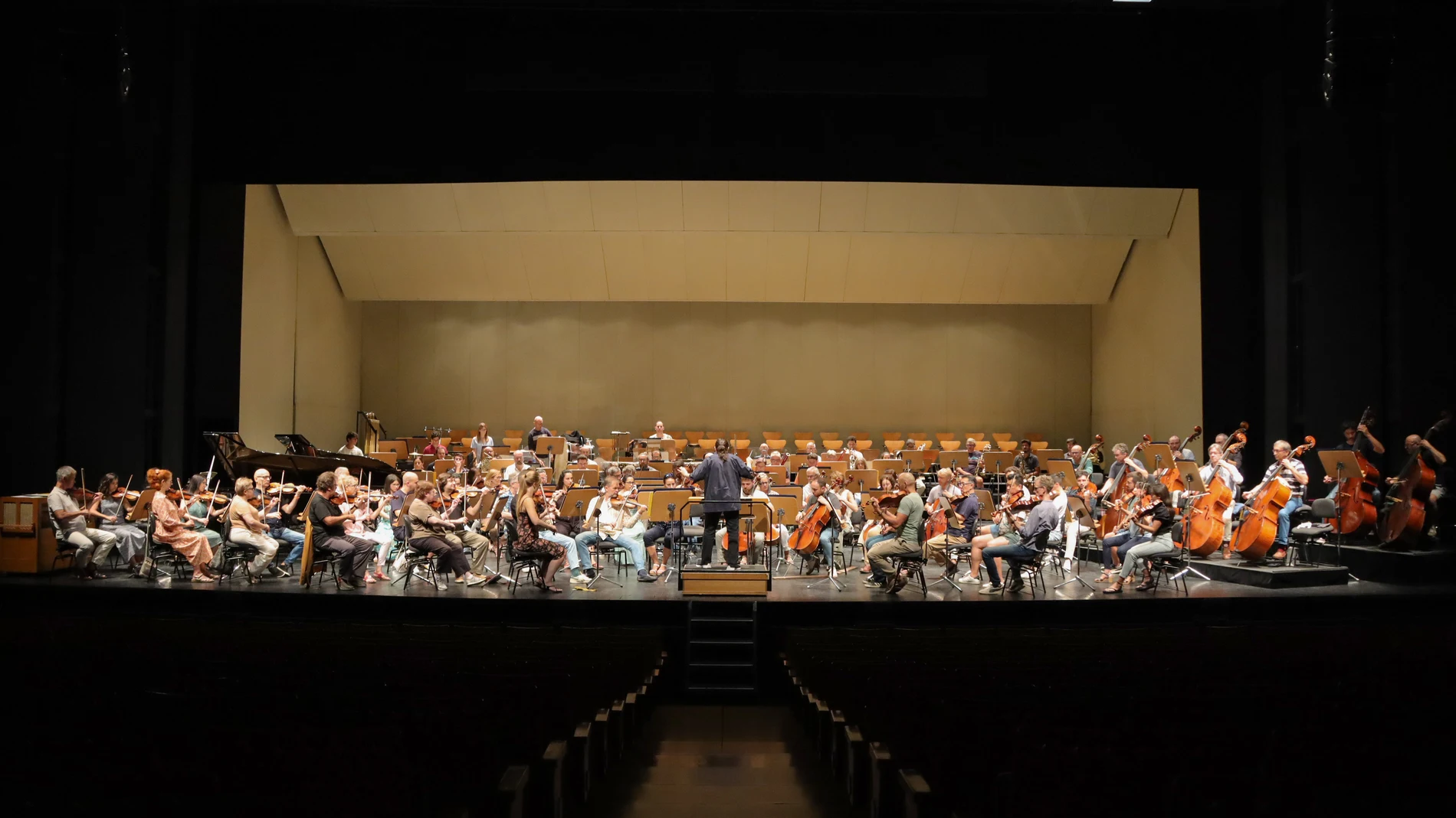 Se estrena por todo lo alto la temporada de abono de la ROSS con los Carmina Burana de Carl Orff en las voces del Orfeón Donostiarra y la Escolanía de los Palacios