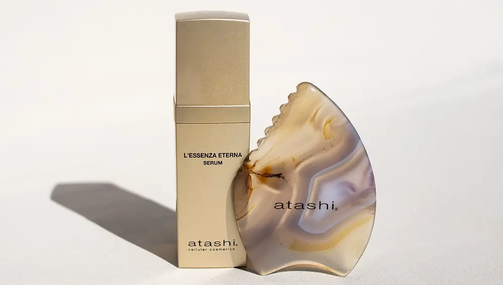 L'Essenza Eterna de Atashi Cellular Cosmetics.