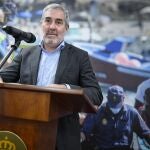 Clavijo comparece para informar sobre la situación migratoria en Canarias