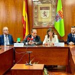 Mario Amilivia junto a Nuria González