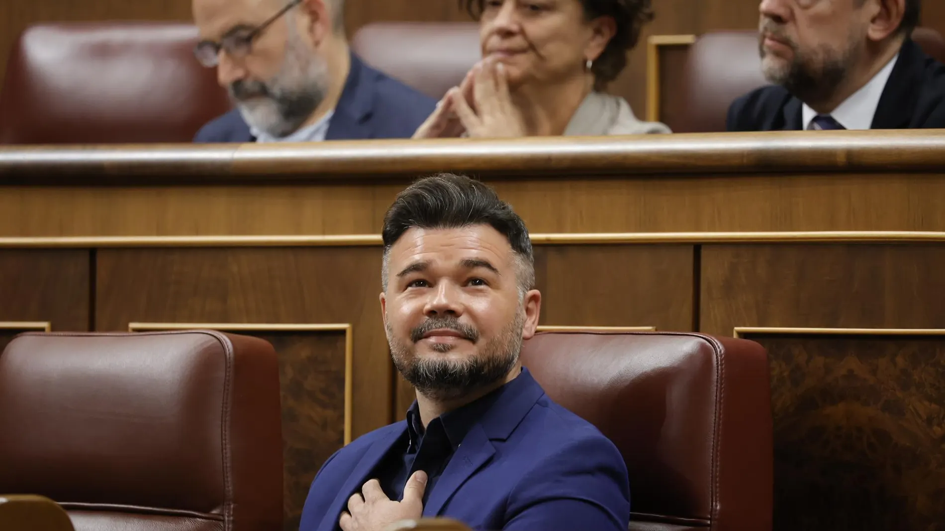 Rufián advierte a Sánchez de un pacto de Junts con PP y Vox y este dice que hay mucho por hacer hasta 2027