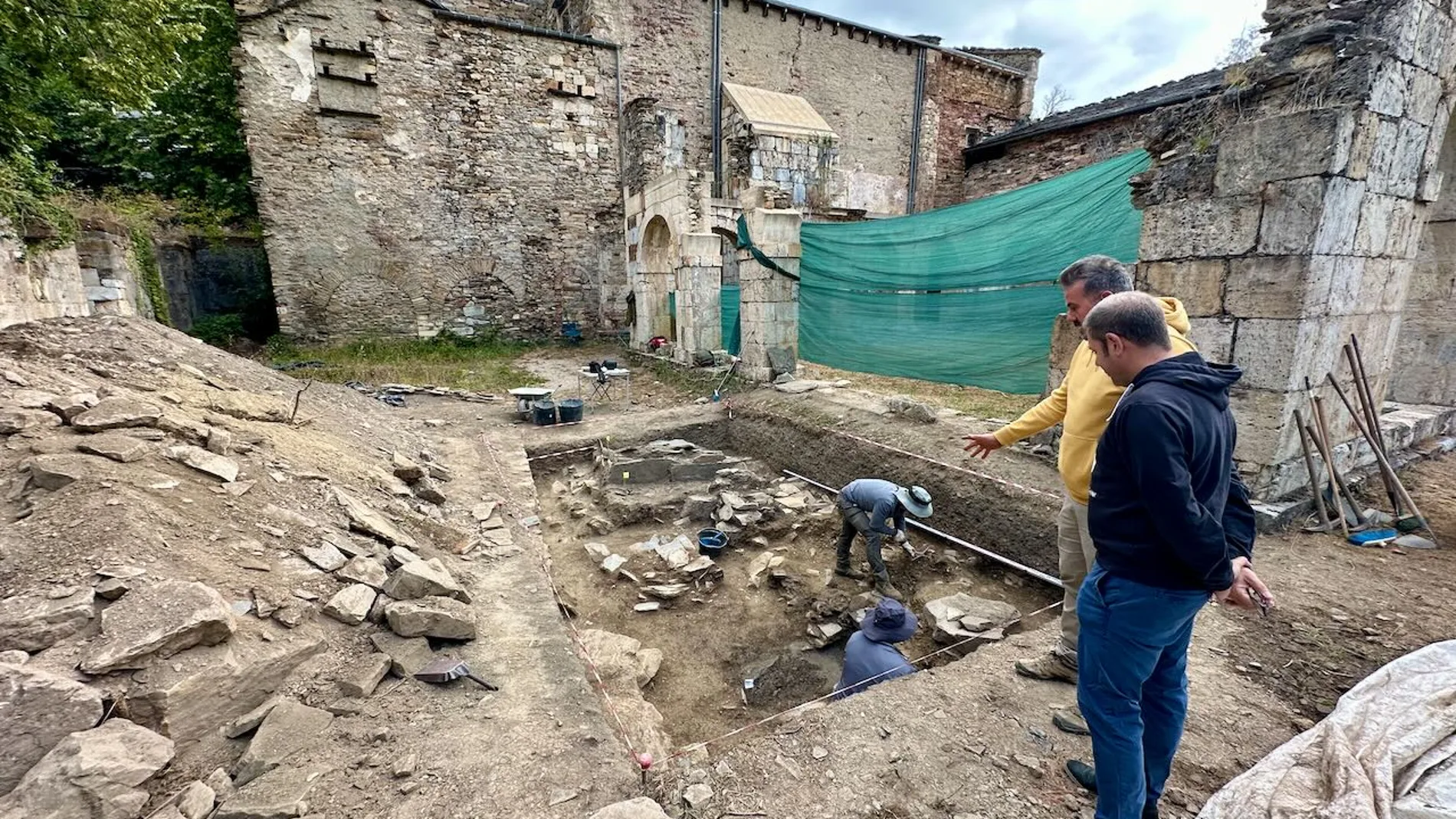Excavaciones del monasterio de Montes de Valdueza