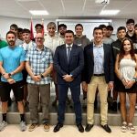 El director general de Formación Profesional, Enseñanzas de Régimen Especial y Educación Permanente, Luis Quiñonero, y el alcalde de Blanca, Pablo Cano, visitan el IES Valle del Segura