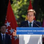 Almeida asegura que se puede vivir a 15 minutos del centro a un precio asequible y destaca el impulso en el sureste