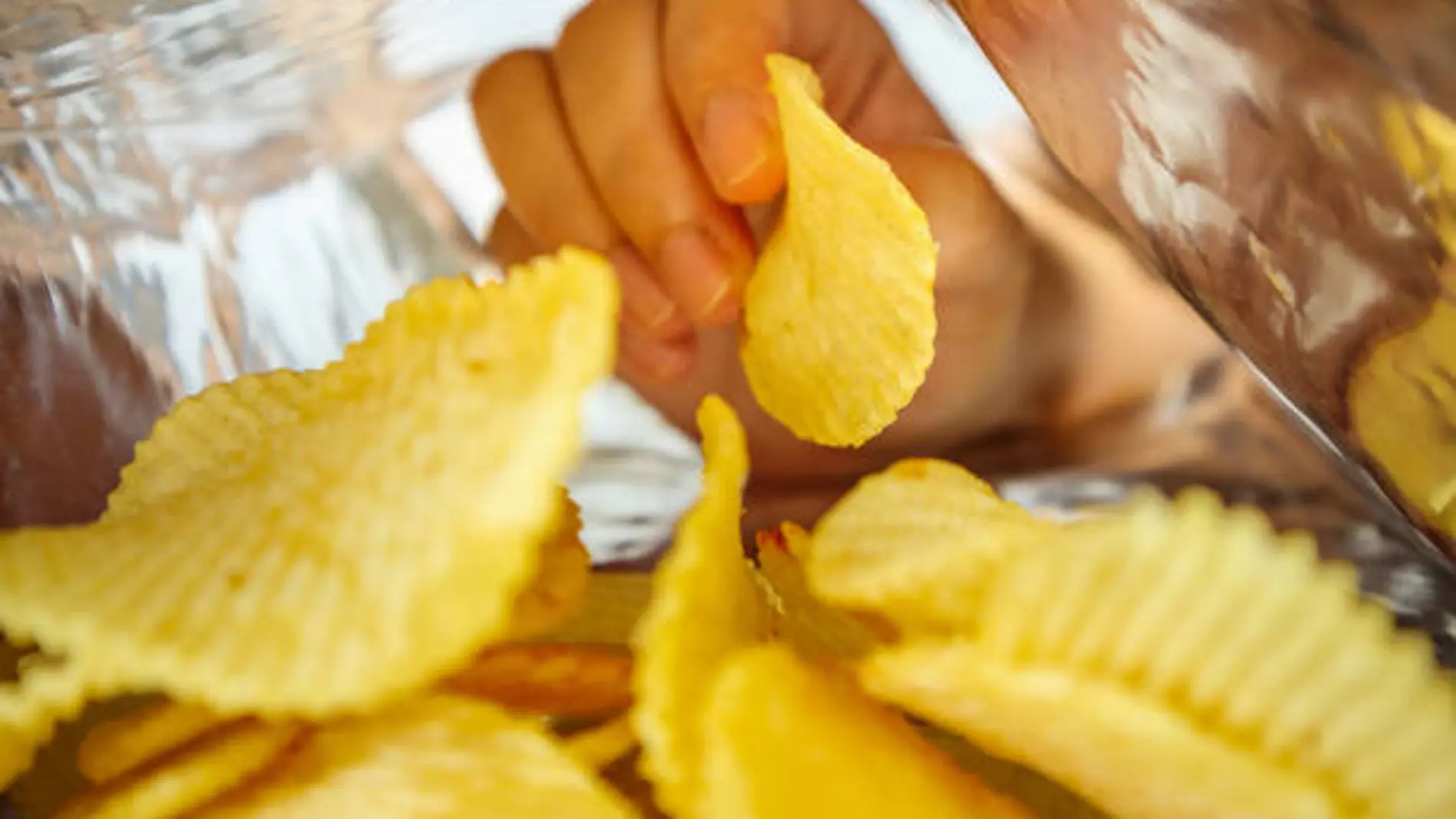 Patatas fritas de bolsa