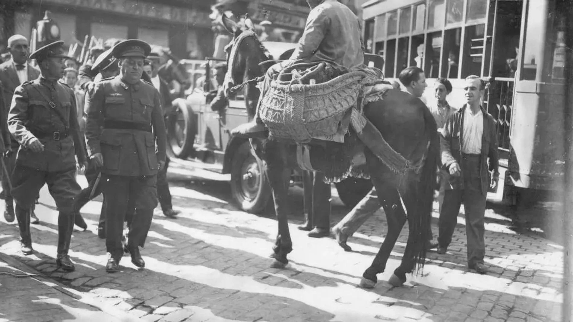 El general Sanjurjo en Sevilla en agosto de 1932: todos decían que preparaba un golpe