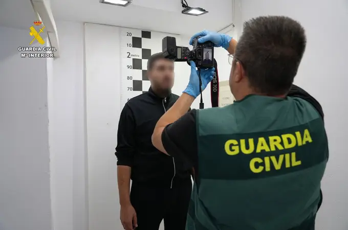 Detenido Karim El Baqqali, presunto autor del homicidio de los guardias civiles de Barbate Detenido Karim El Baqqali, presunto autor del homicidio de los guardias civiles de Barbate