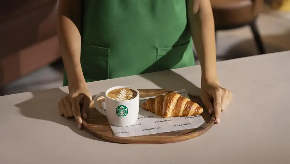 8 de cada 10 trabajadores españoles consideran que el desayuno es esencial en su jornada laboral