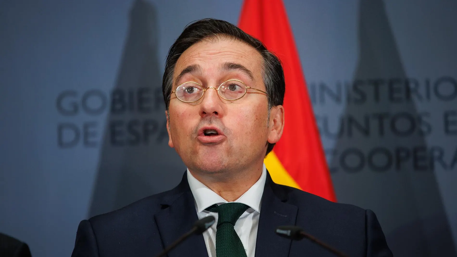 España.-Albares llama a "redoblar los esfuerzos para la paz" y defiende que ese es el objetivo de la diplomacia española