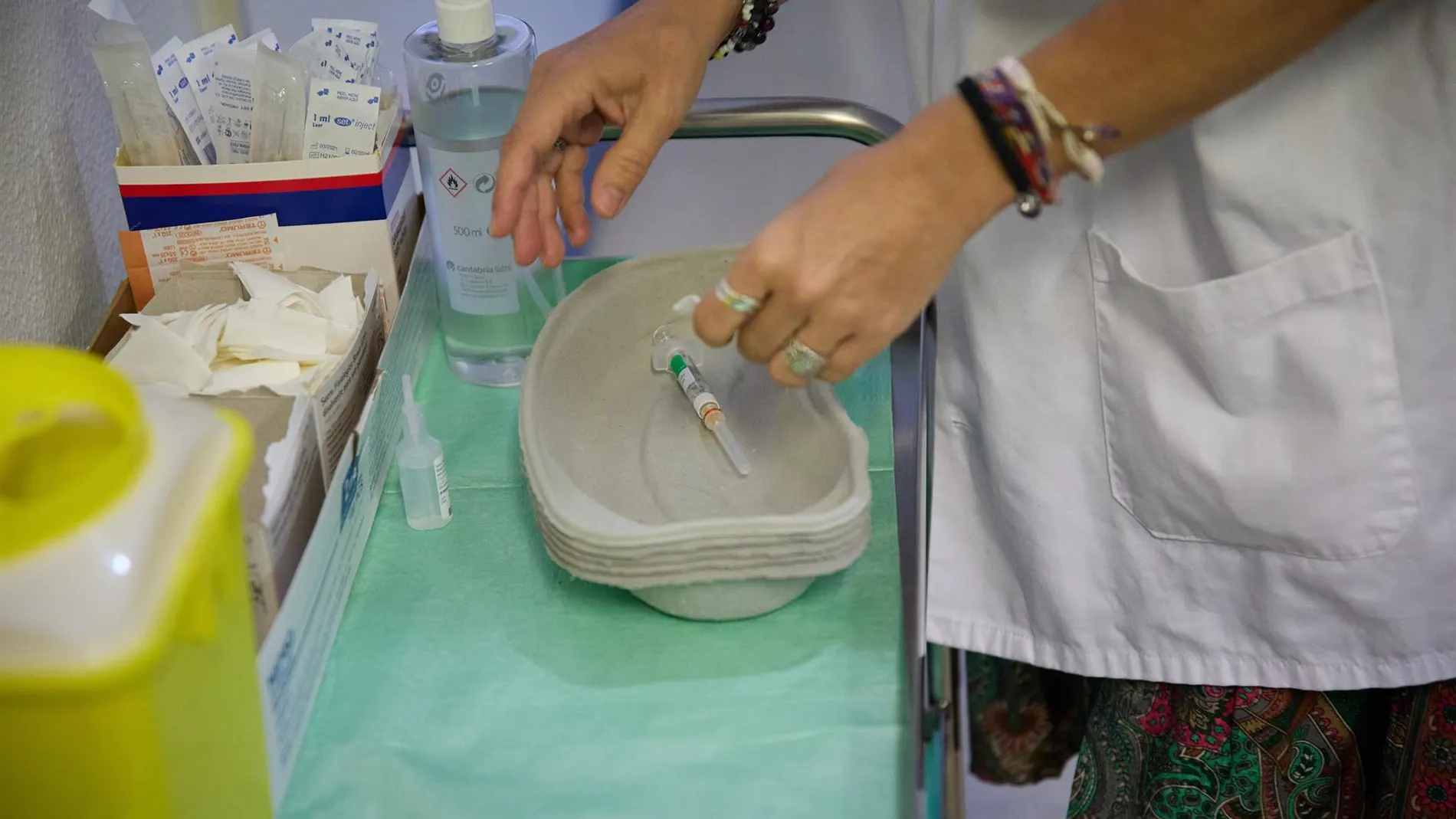 La Comunidad de Madrid adquiere 270.000 vacunas contra el neumococo para proteger a personas mayores