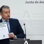 Juanma Moreno se reúne con portavoces de grupos