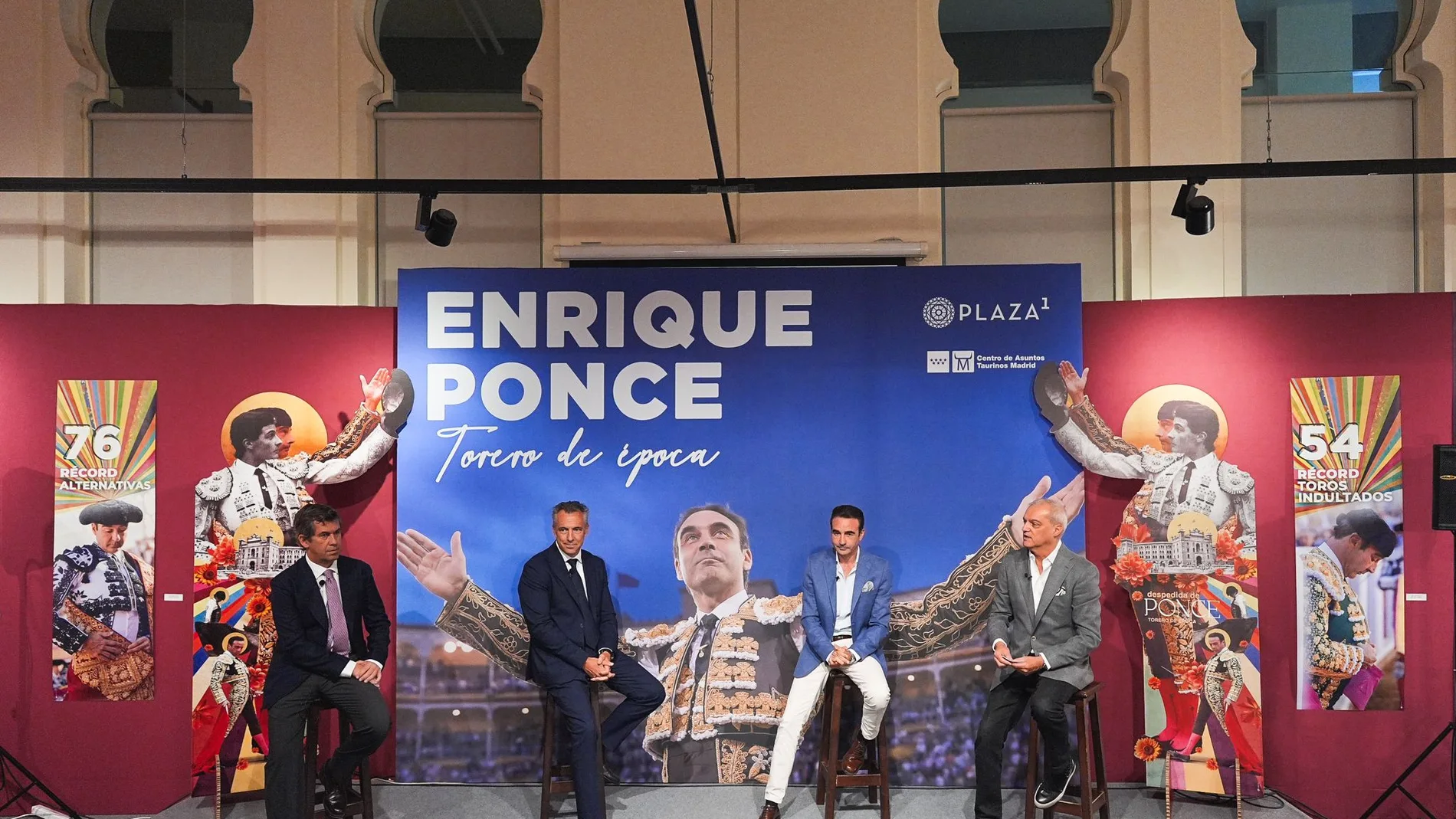 De izquierda a derecha, Víctor Zabala, Carlos Novillo, Enrique Ponce y Ramón Garcia