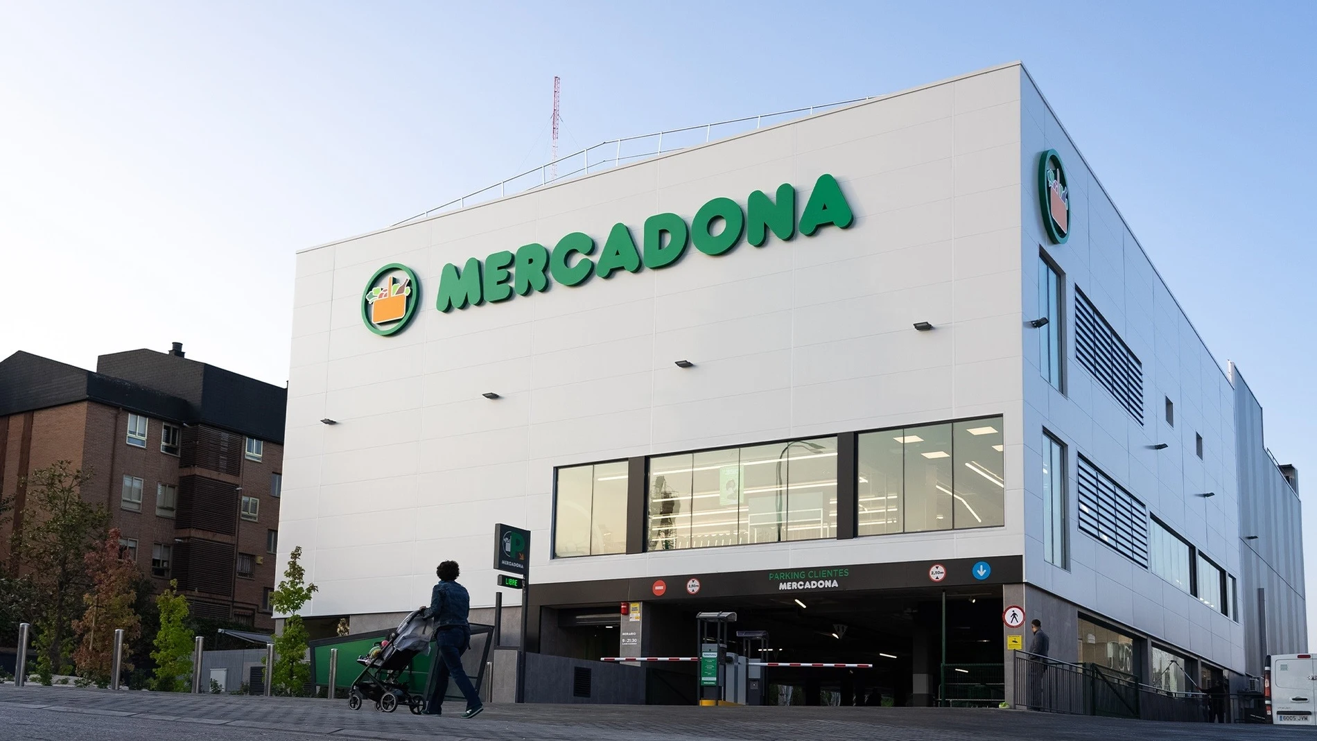 MERCADONA ABRE UN NUEVO SUPERMERCADO EFICIENTE EN LA CALLE COMUNIDAD DE MADRID, EN LAS ROZAS REMITIDA / HANDOUT por MERCADONA Fotografía remitida a medios de comunicación exclusivamente para ilustrar la noticia a la que hace referencia la imagen, y citando la procedencia de la imagen en la firma 23/09/2024
