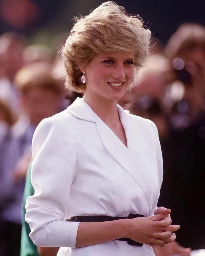El vestido de Diana de Gales que será tendencia para ir a la oficina.