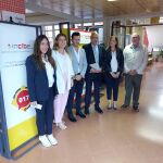 El subdelegado del Gobierno en Valladolid, Jacinto Canales, acompañado por la teniente de alcaldía del Ayuntamiento de Tordesillas, Verónica Gi
