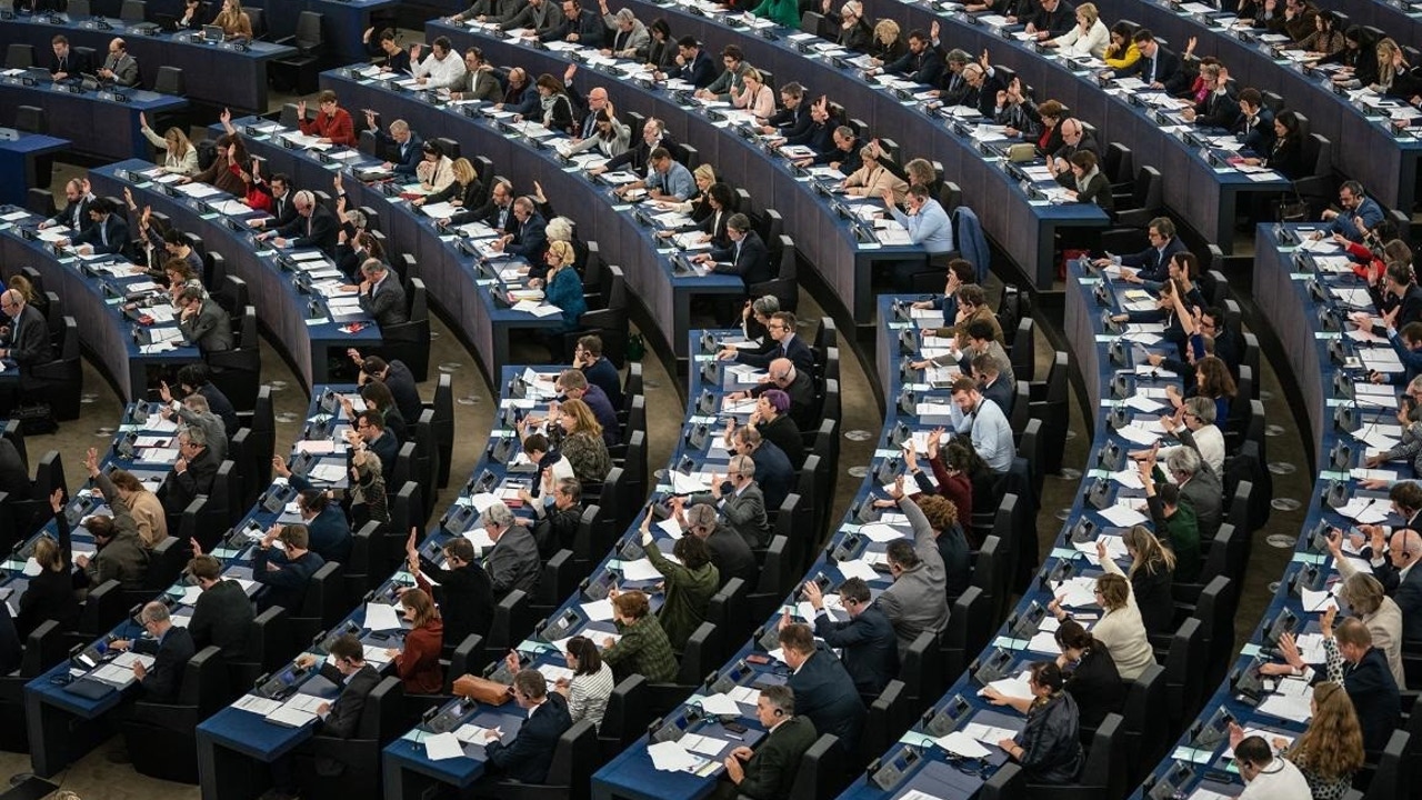 La gran claudicación de Bruselas con el Pacto Verde: frena en seco su ley estrella para salvar a las empresas
