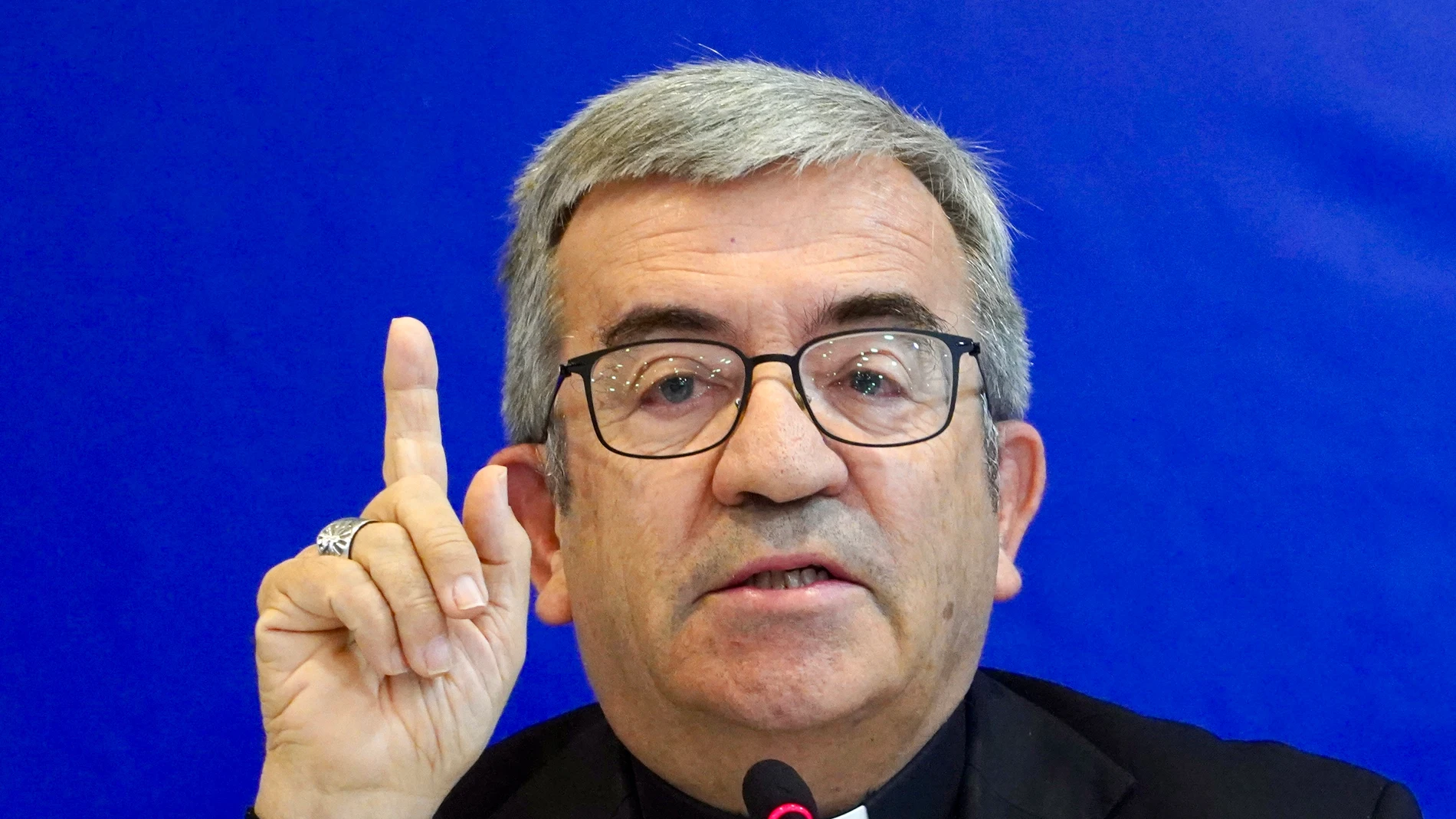 El arzobispo de Valladolid, Luis Argüello