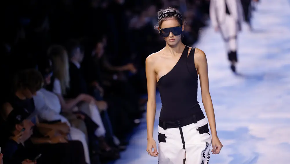 France Fashion Christian Dior 25