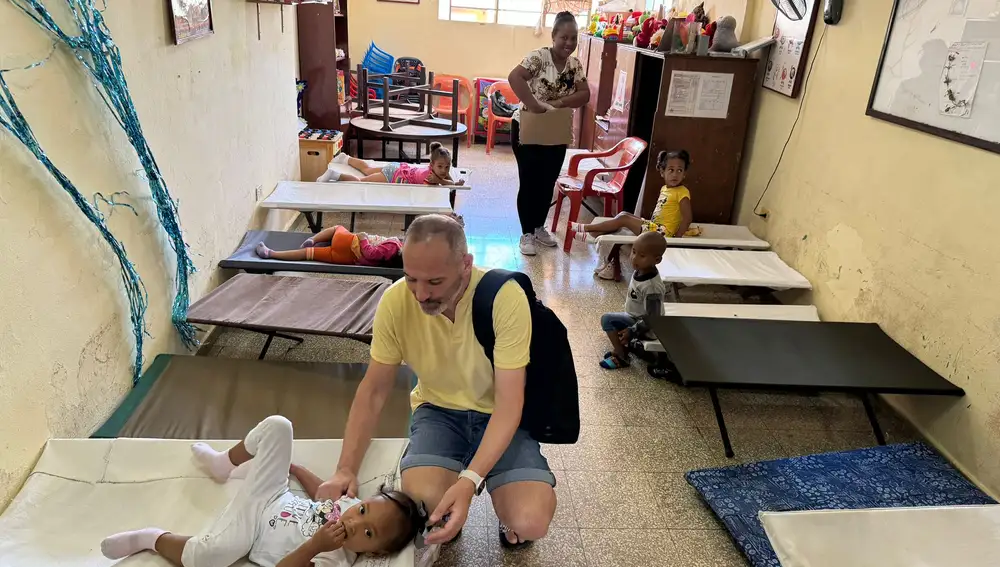 José Manuel en la guardería que gestiona la Fundación Juntos por una Sonrisa en Cuba