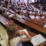 Exámenes en una universidad