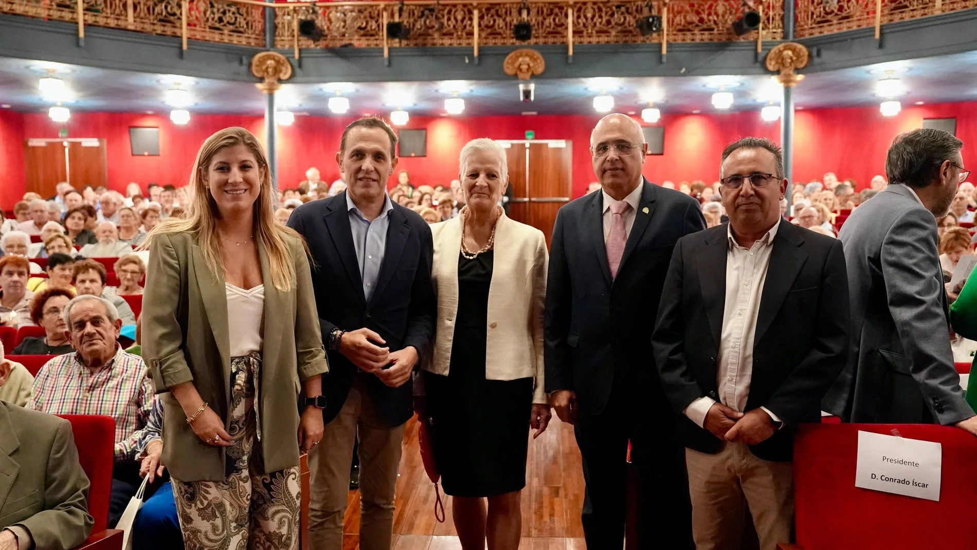 La Diputación de Valladolid en un homenaje a las personas mayores