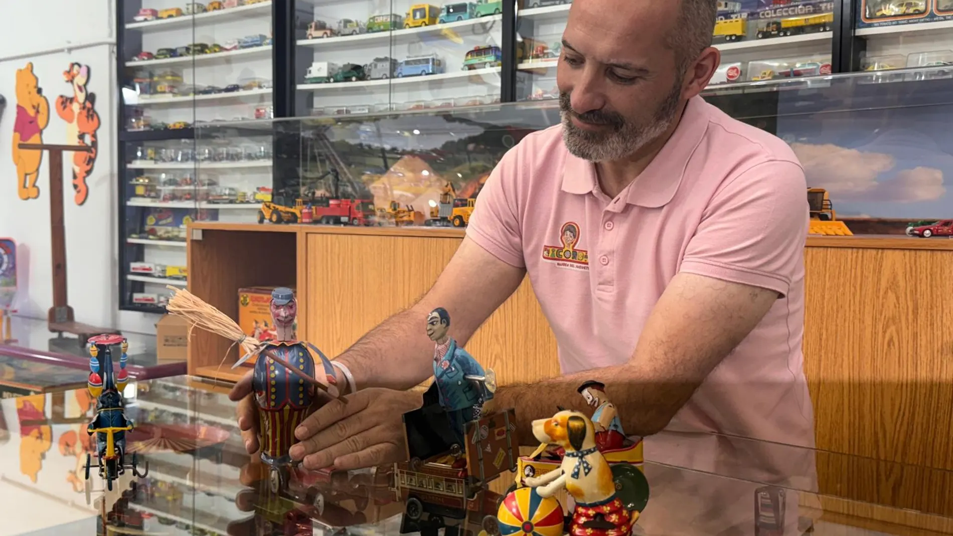 José Manuel Fernández, impulsor del museo del juguete de Medina del Campo y presidente de la Fundación Juntos por una Sonrisa