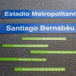 Madrid pone a la venta una edición limitada de señaléticas de Metro de los equipos de primera división