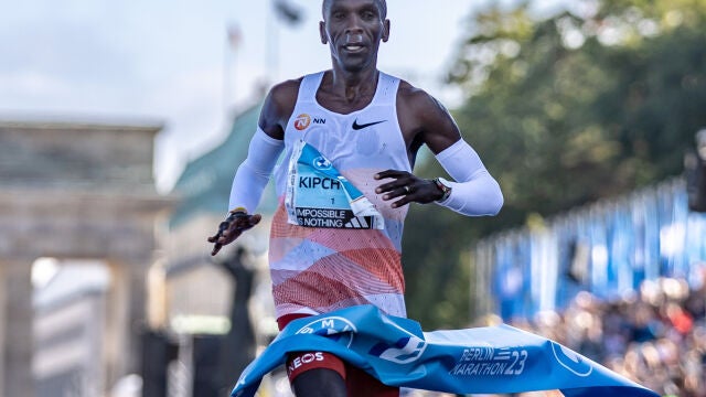 Atletismo.- El atleta keniano Eliud Kipchoge anuncia que no competirá en Los Angeles 2028